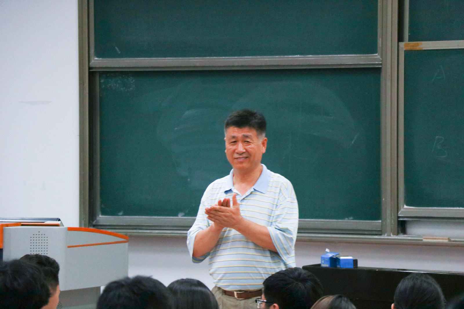 崇尚实践、知行并重,青春的汗水永远在路上——91直播
召